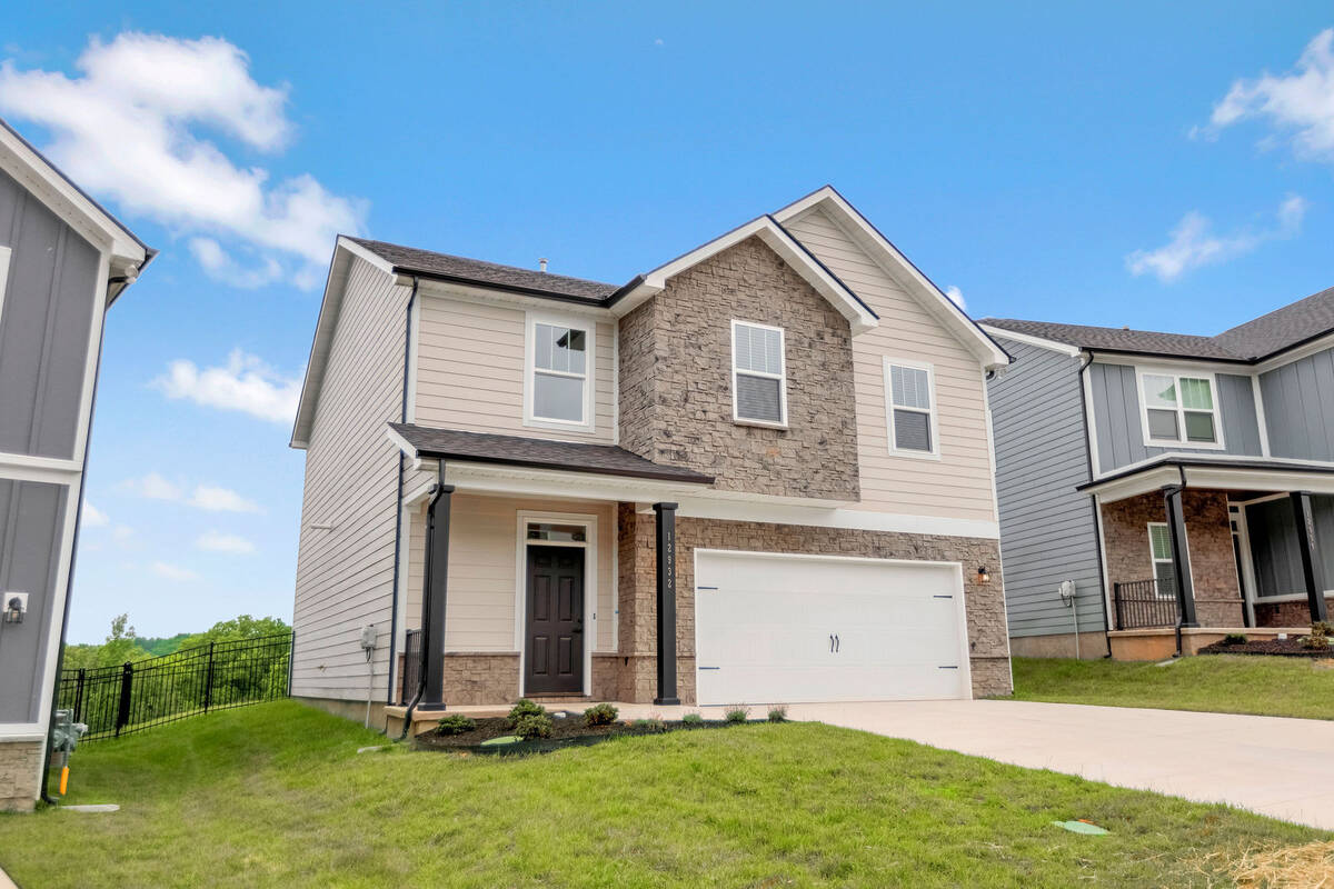 New construction homes at Amber Vista in Knoxville, Tennessee