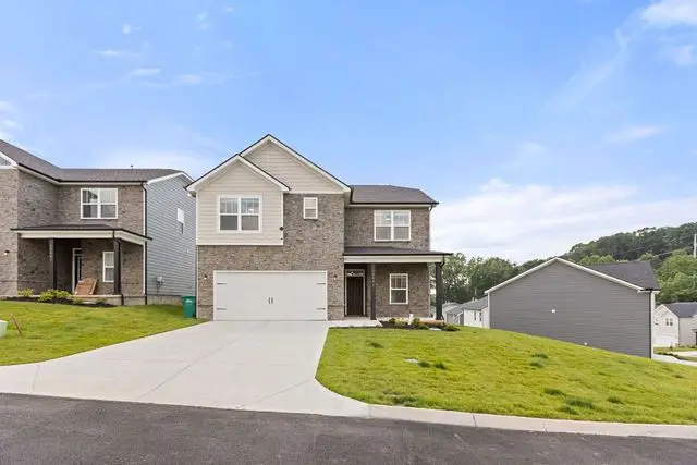 Amber Vista community exterior and curb appeal